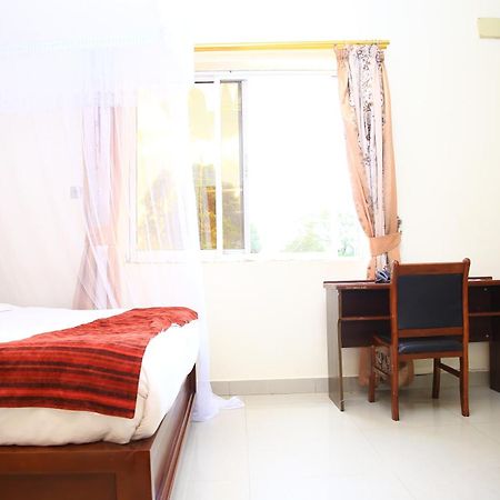 Glory Summit Hotel Hoima Esterno foto