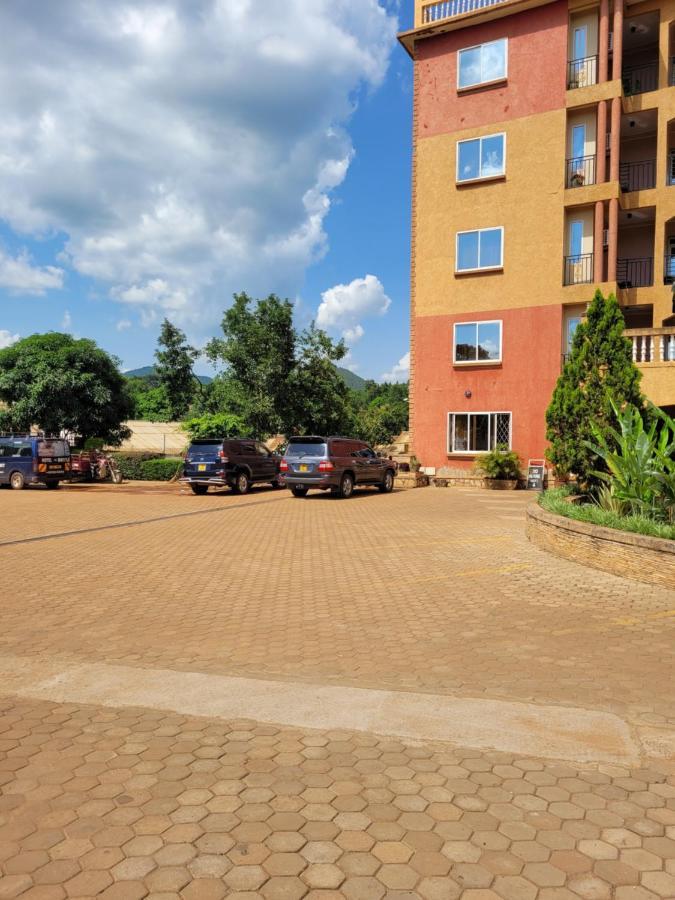 Glory Summit Hotel Hoima Esterno foto