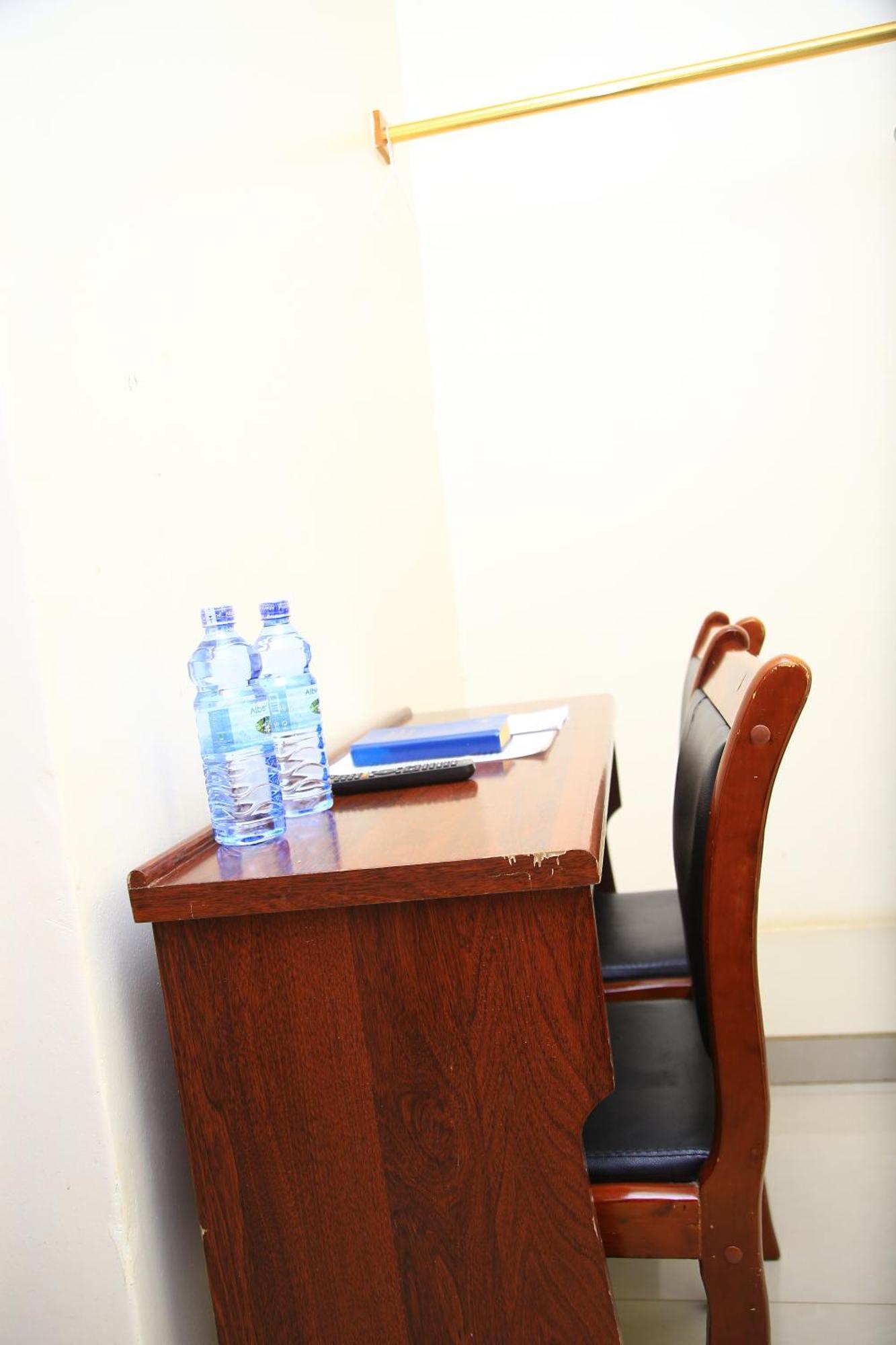 Glory Summit Hotel Hoima Esterno foto